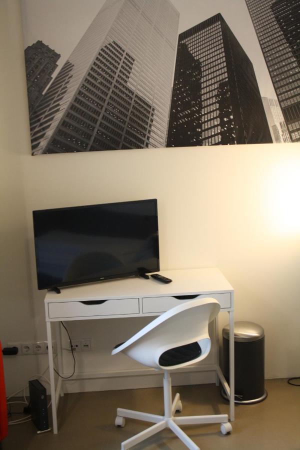 Apartment 2 / Ein - Zweipersonen Манхайм Екстериор снимка